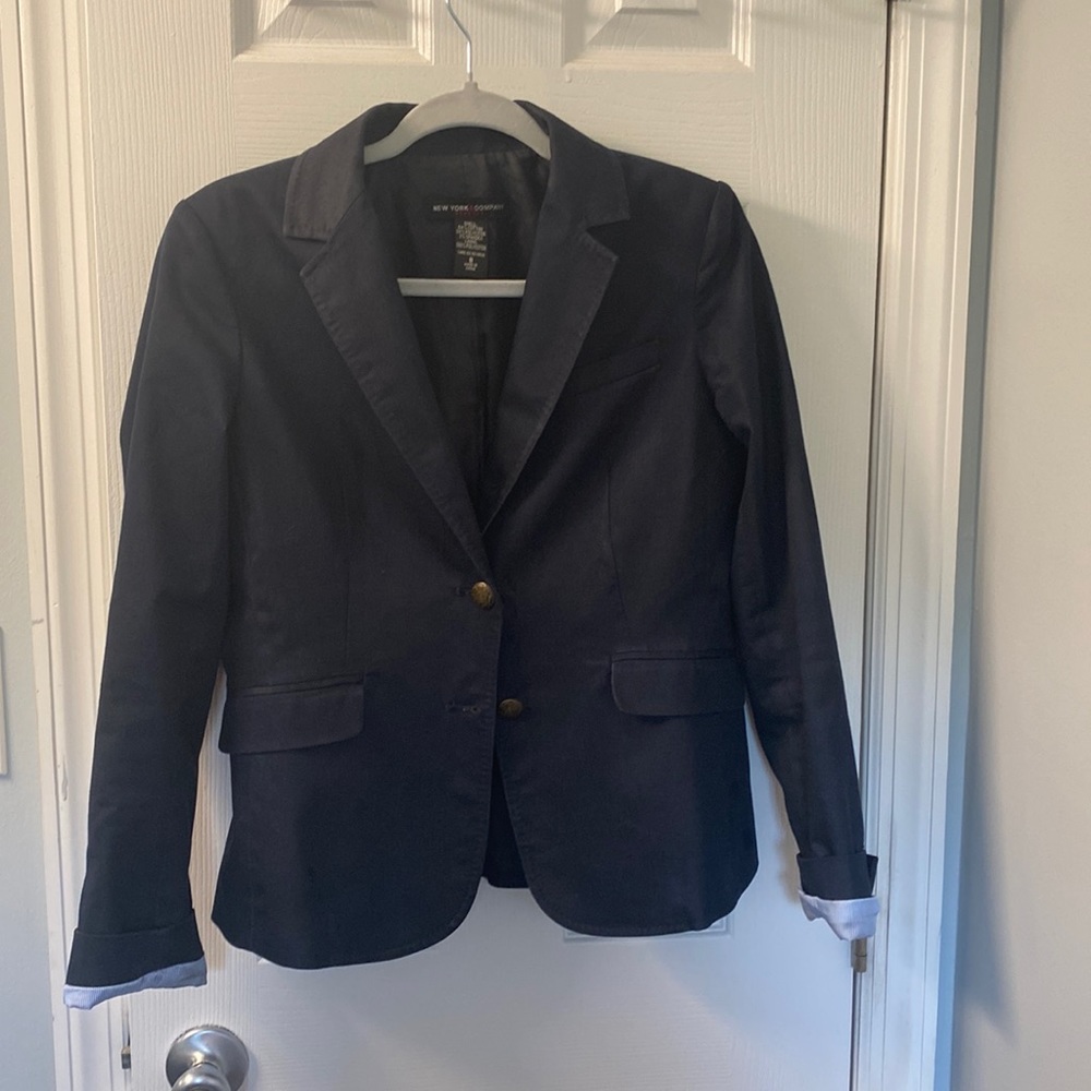 New York&Company navy blazer size 8.